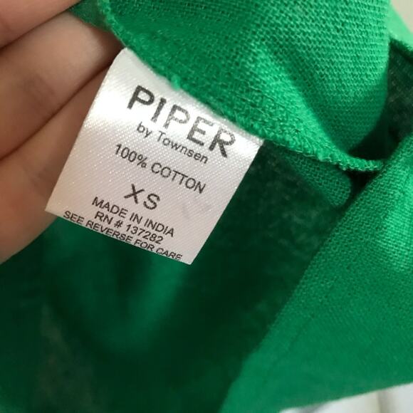 Piper by Townsen Embroidered Kelly Green Dress - Picture 3 of 6